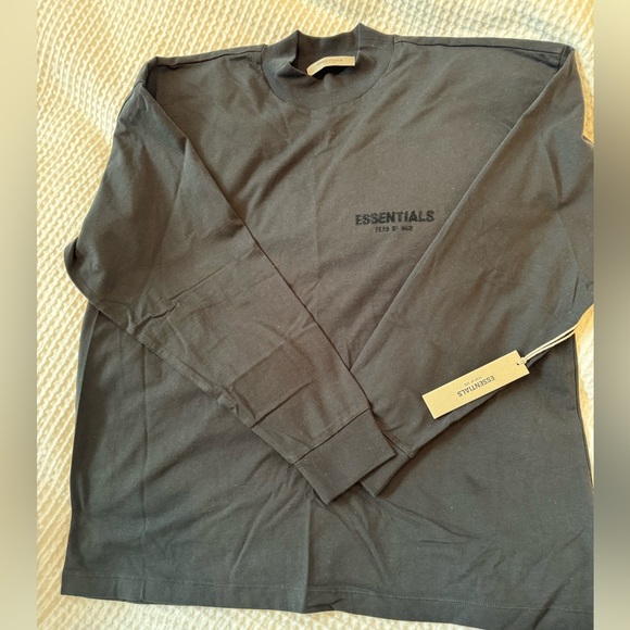 Essentials Other - Men’s medium essentials long sleeve t-shirt
